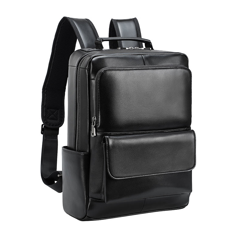 The RoamQuest Prime Backpack
