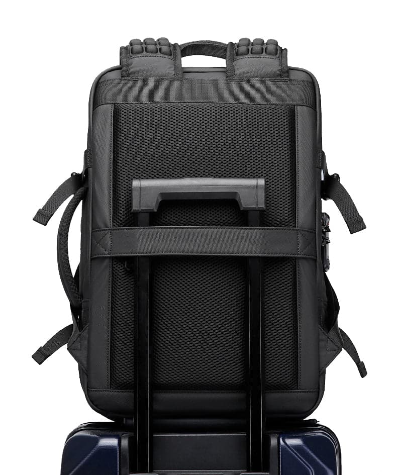 Electron 45L Vacuum Compression Travel Backpack, photo 11