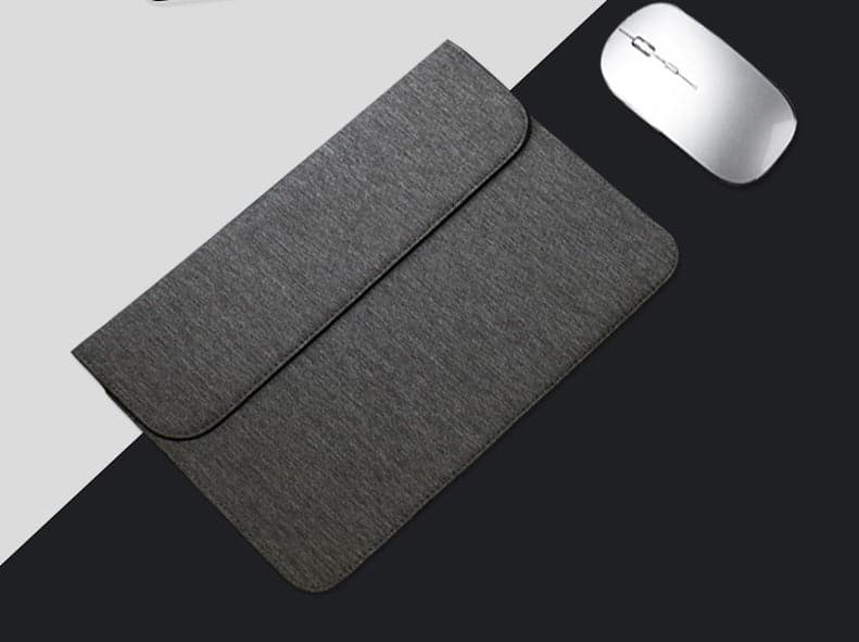 The Francesca Velvet Laptop Sleeve, photo 3