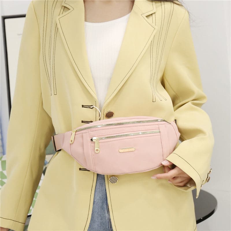 Modern™ Woman's Essential Pouch, photo 3