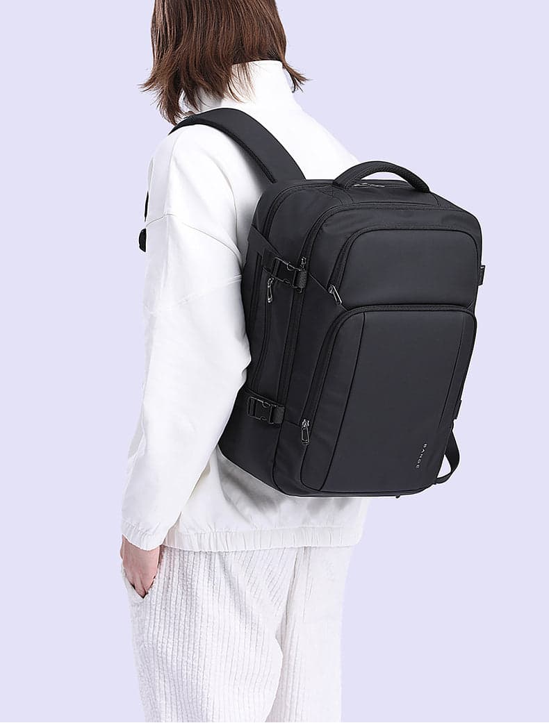 The Horizon Platinum 24L Laptop Backpack with USB Port, photo 16