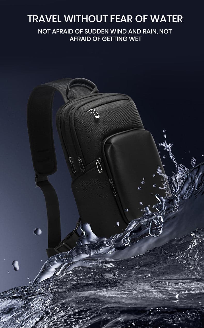 CrispView™ Plus Water-Repellent Shoulder Bag for 12 Inch Laptops, photo 6