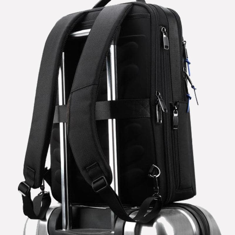 GUI™ Tech Expandable Laptop Backpack with USB Port, photo 10