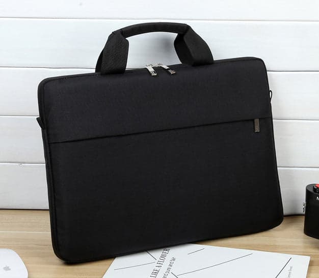 Revisโข Pro Water-Repellent Laptop Case, photo 4