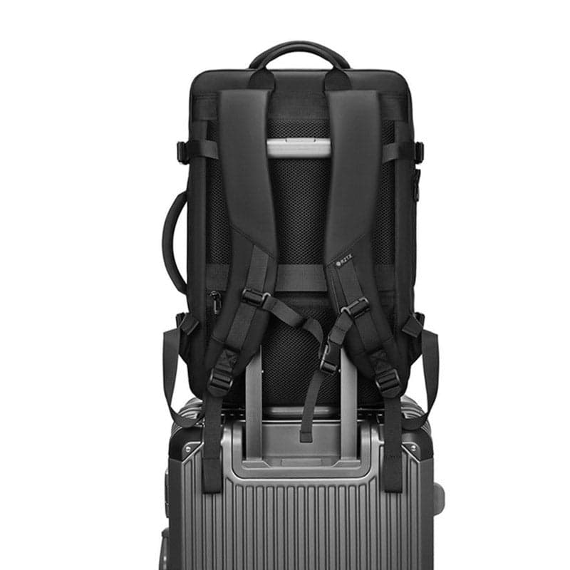 Kryton™ Max Quantum 37L Laptop Backpack, photo 11