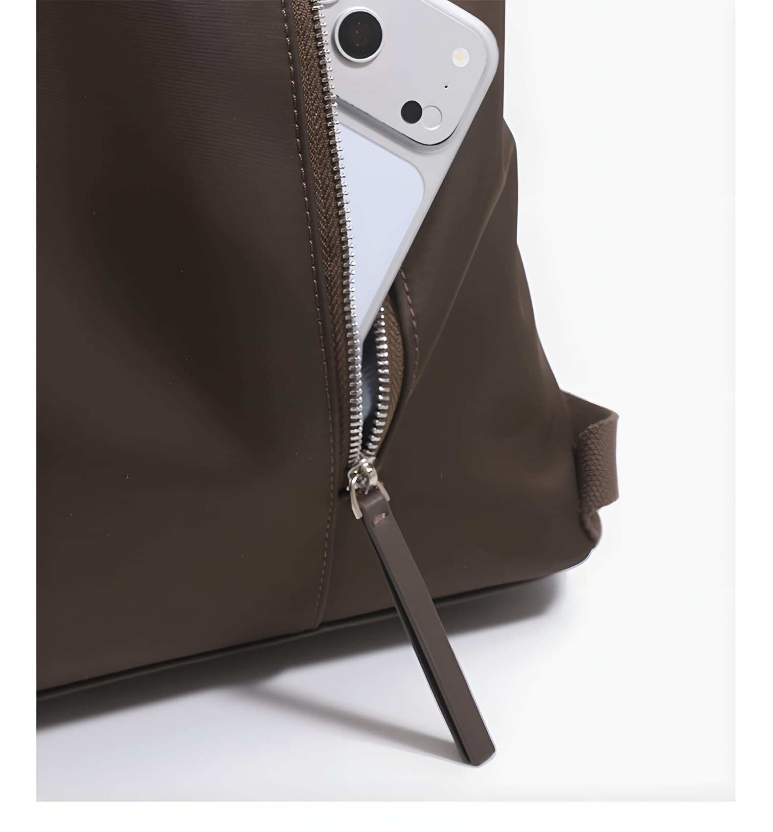 Biarritz Women's Flap Backpack, photo 7