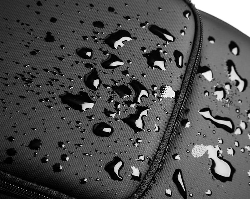 The Wildhorseโข Pro Crossbody Bag for 12" Tablets with USB Port, photo 10