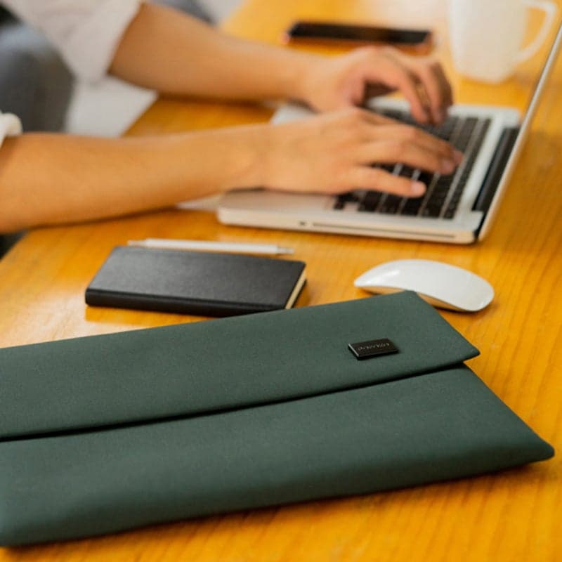 The Wobby Padded Laptop Envelope Sleeve, photo 9