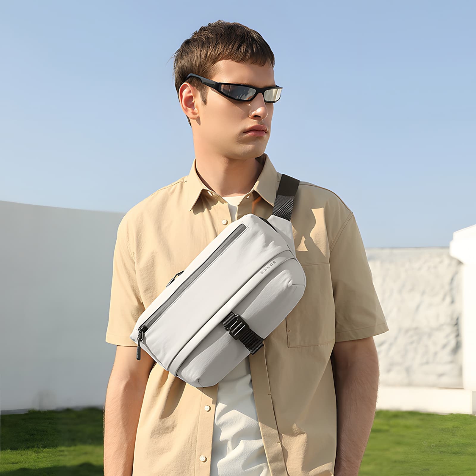 Udine Chest Bag for Tablets up to 11 Inches, photo 10