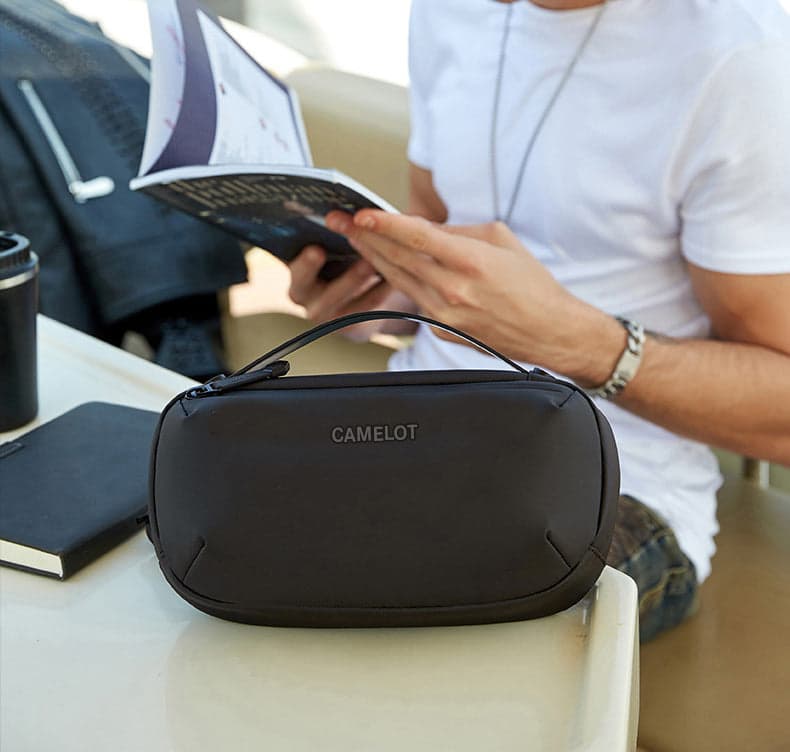 The Amp Quantum 2L Crossbody Bag, photo 14
