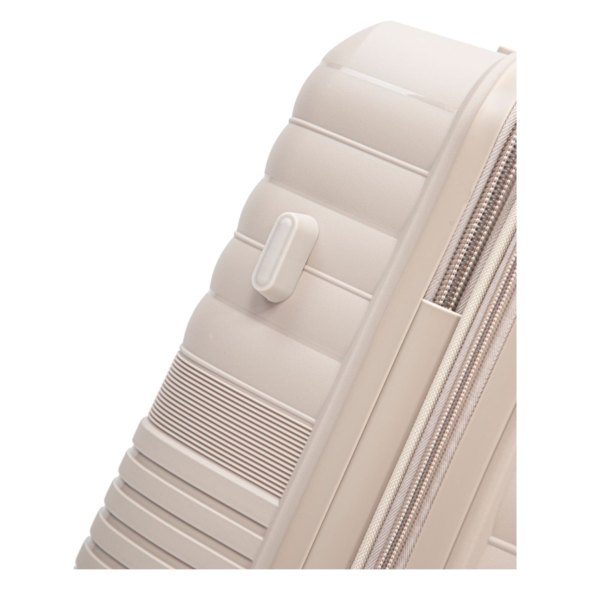 Navigator 32" Unbreakable Extra-Large Suitcase, photo 17