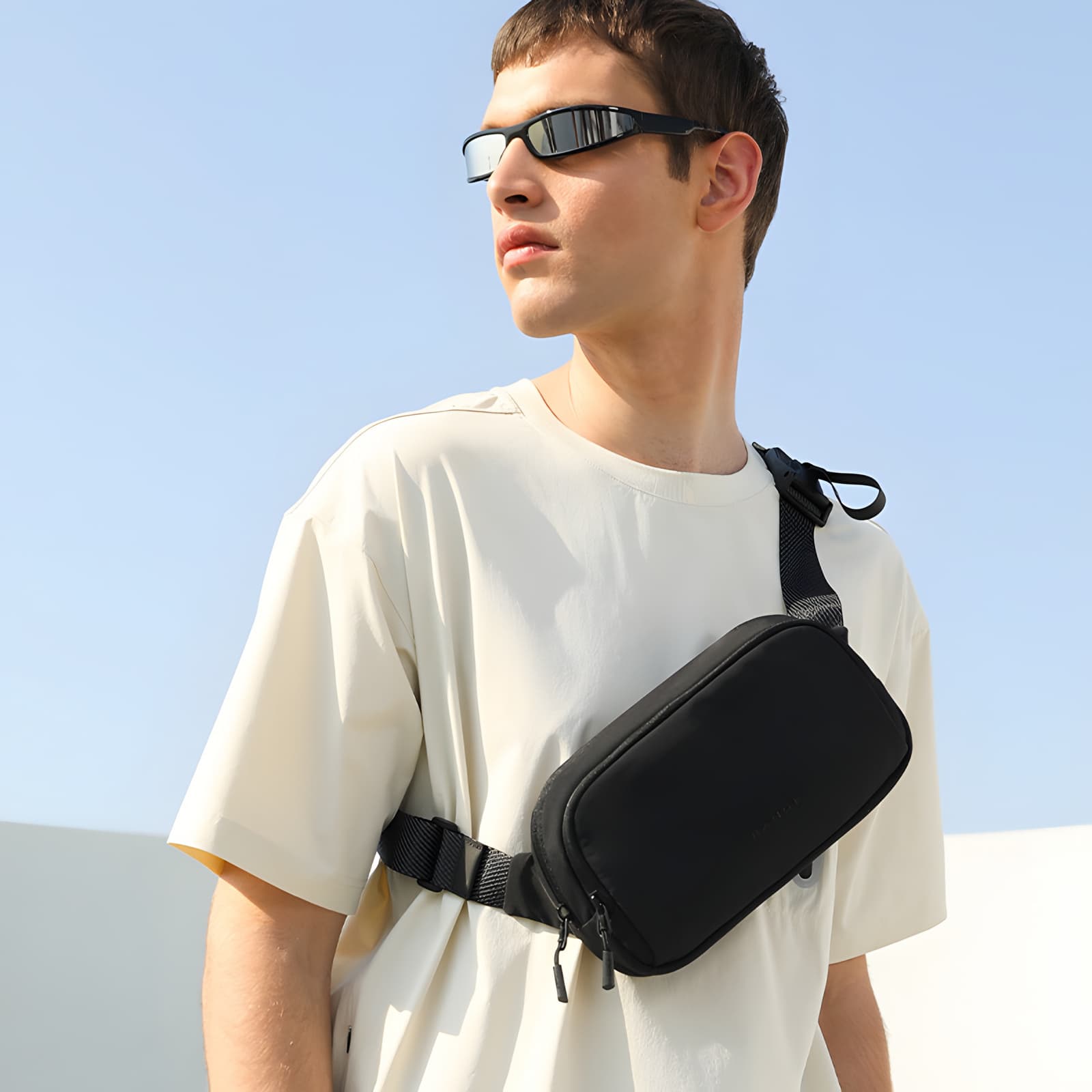 Cagliari Small Chest and Waist Bag with Anti-Theft Pocket, photo 10
