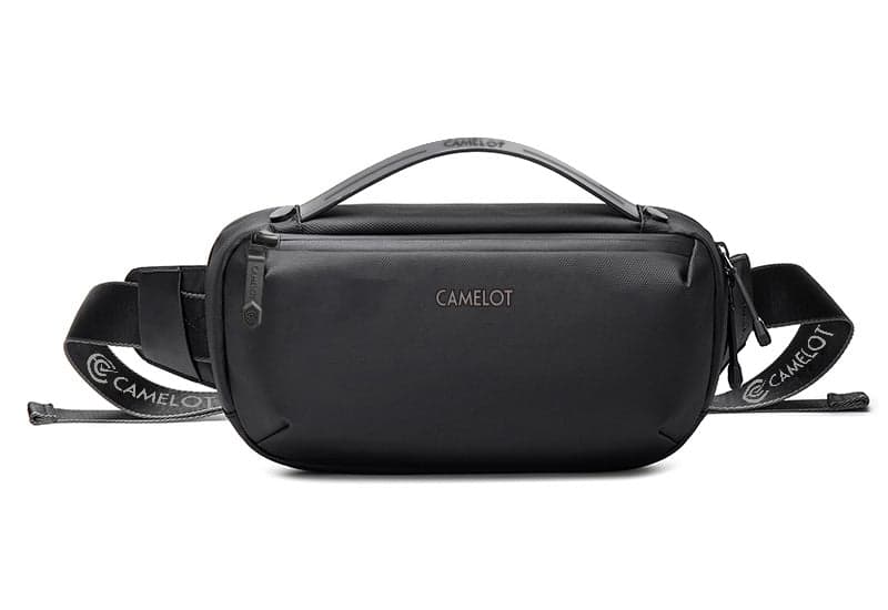 The Amp Quantum 2L Crossbody Bag