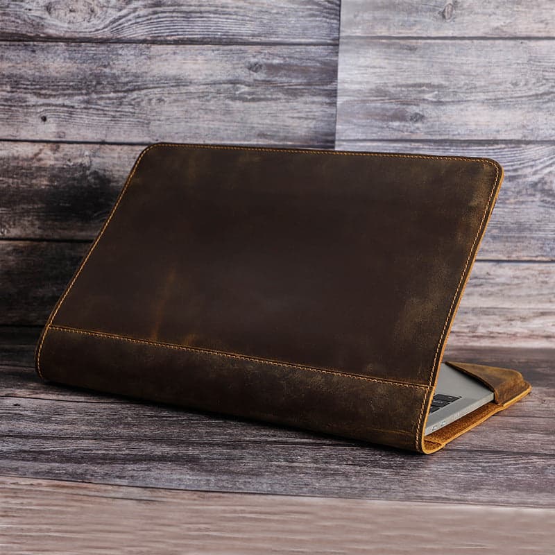 The Oyster Pro Genuine Leather Laptop Sleeve for 14 Inch Laptops, photo 2