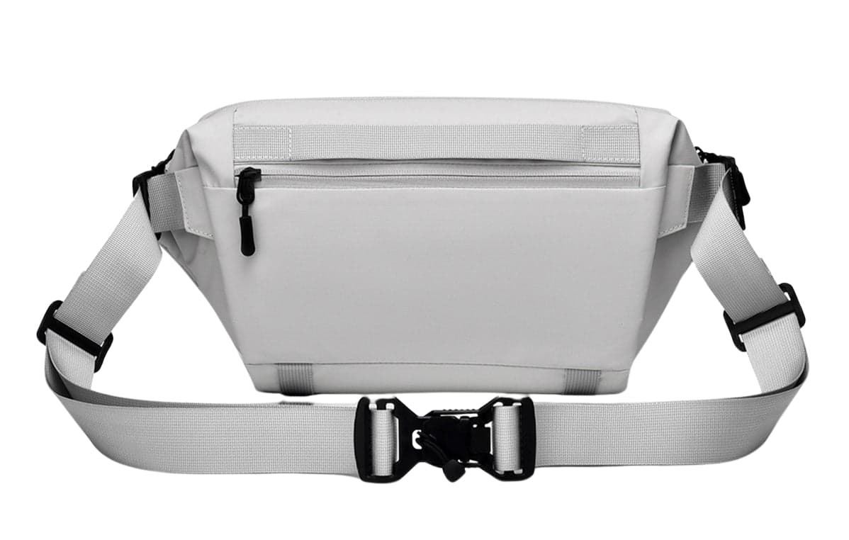 Ignis™ NexGen 3L Crossbody Bag, photo 18