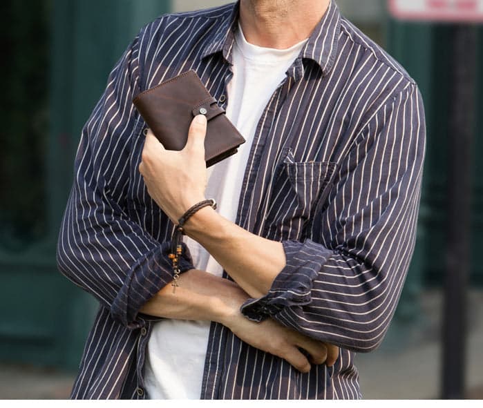 The Uprising™ Leather Wallet with AirTag Slot and RFID Protection, photo 11