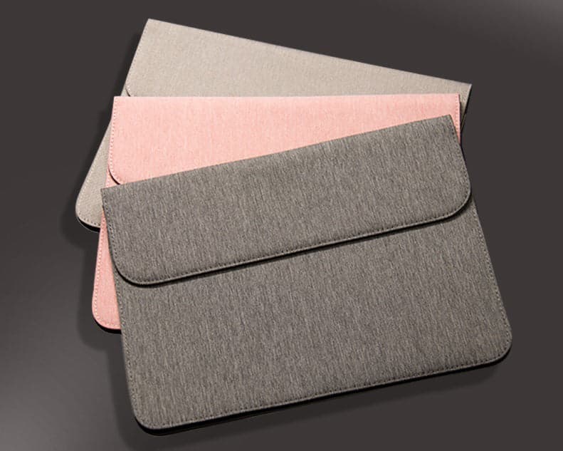 The Francesca Velvet Laptop Sleeve, photo 2