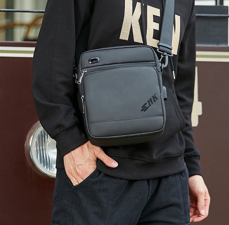 Coral™ Pro Business Crossbody Bag with USB Port, photo 12
