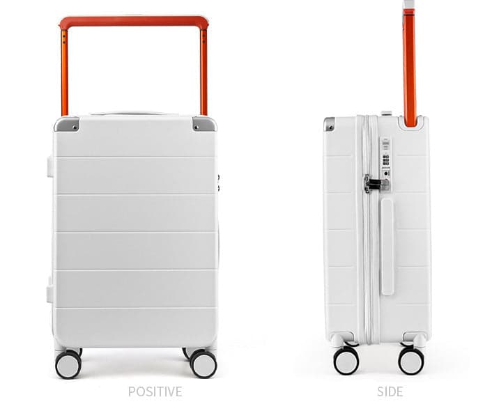 The Reign Man™ Pro Hardside Suitcase with USB Port, photo 9