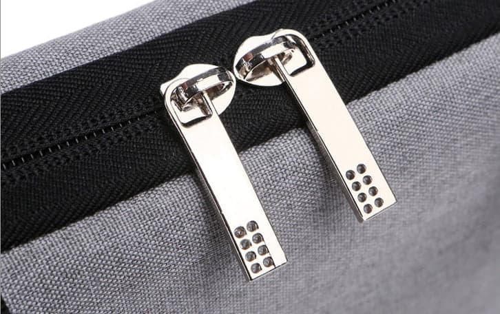 Revisโข Pro Water-Repellent Laptop Case, photo 7