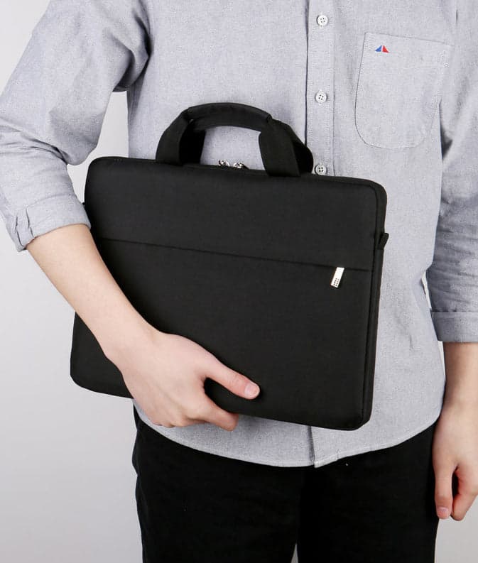 Revisโข Pro Water-Repellent Laptop Case, photo 10