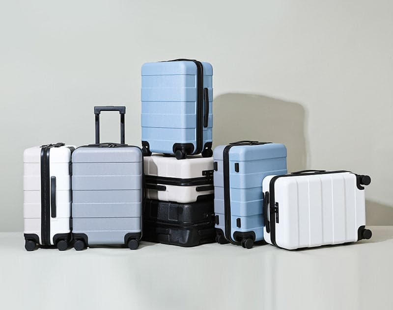 The Riflemanโข Pro Hardside Carry-On Suitcase with USB Port, photo 6