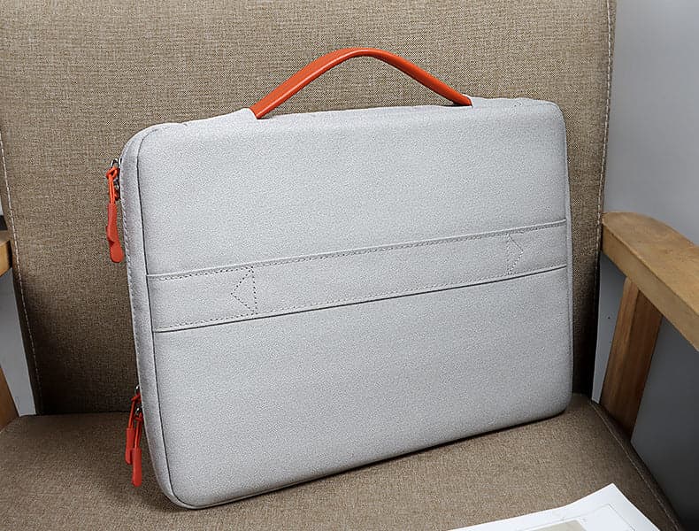 The SwiftX Platinum Lightweight Laptop Briefcase, photo 3