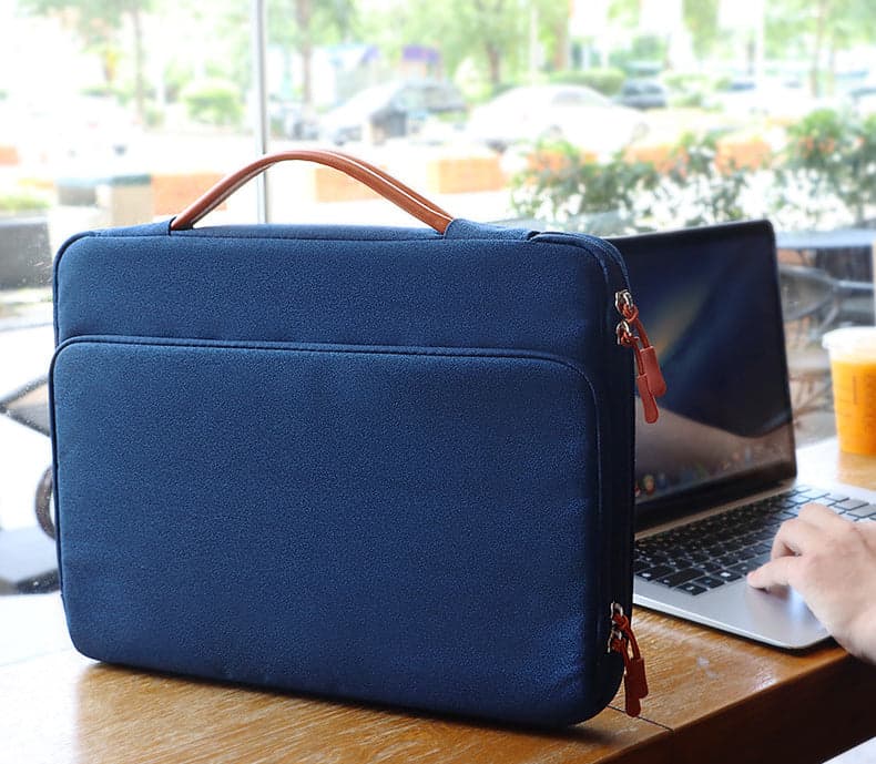 The SwiftX Platinum Lightweight Laptop Briefcase, photo 7