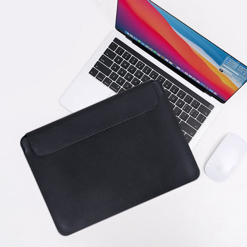 The TechSquad Xtreme Genuine Leather Laptop Sleeve for 14 Inch Laptops, photo 11