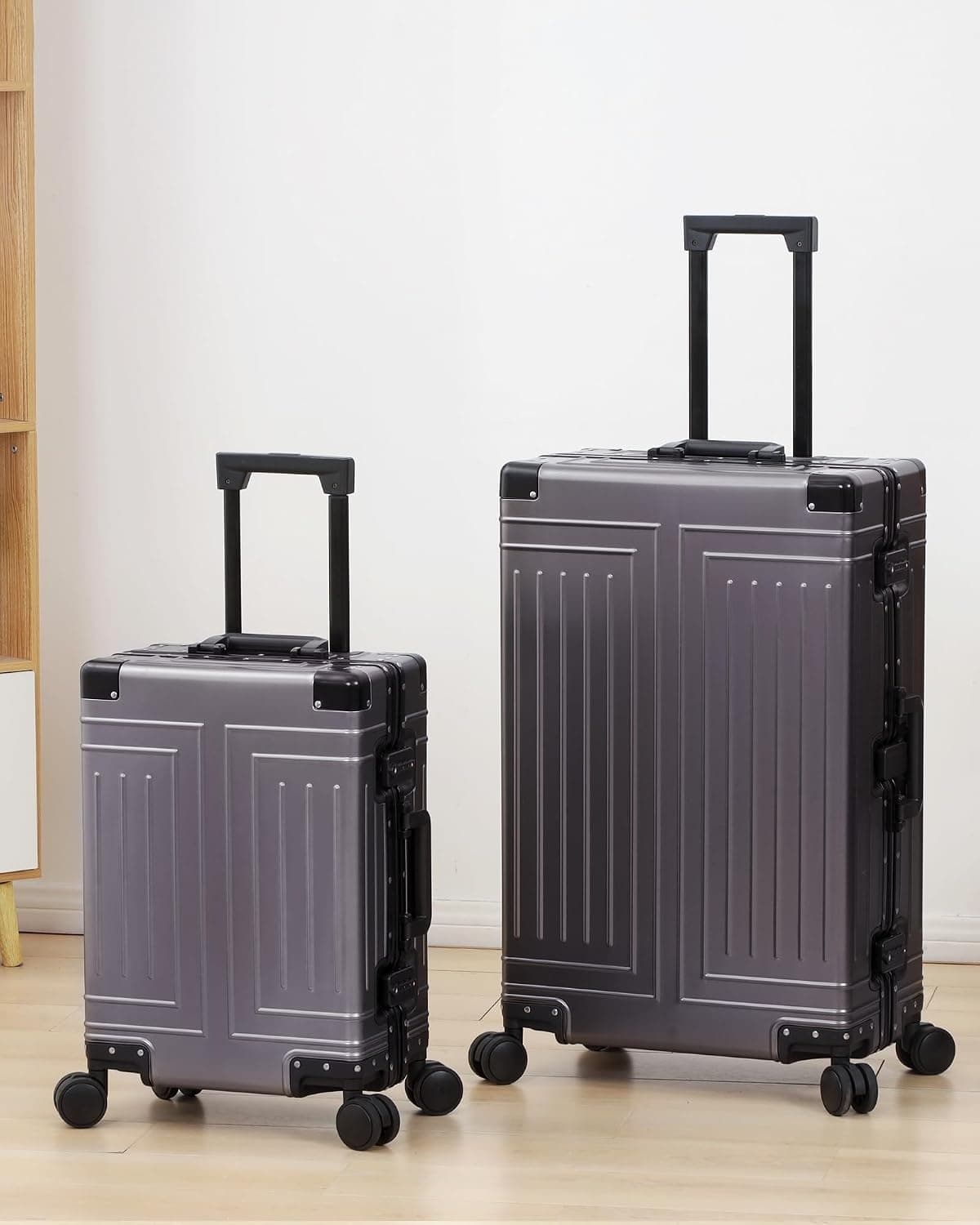 Monaco 2-Piece Aluminum Suitcase Set, 20" and 28", with TSA Locks, photo 2