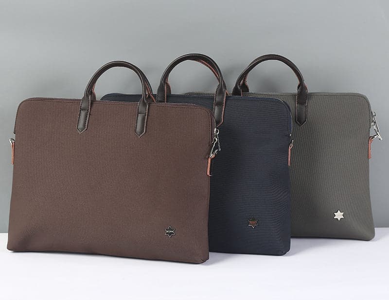 The Quantumizr Exclusive 5L Laptop Shoulder Bag, photo 11