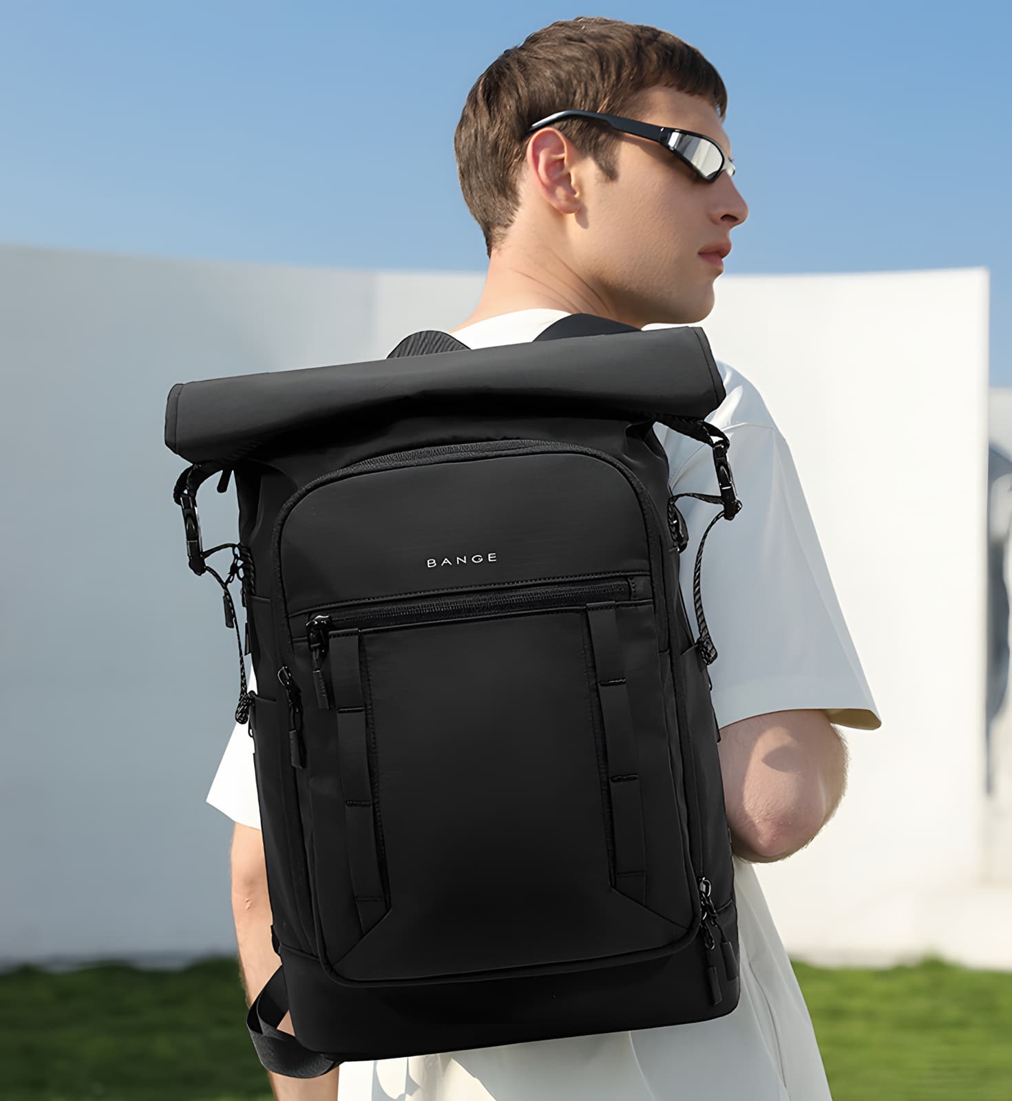 Vicenza Roll-Top Laptop Backpack, Expands 17 to 24 L, photo 8