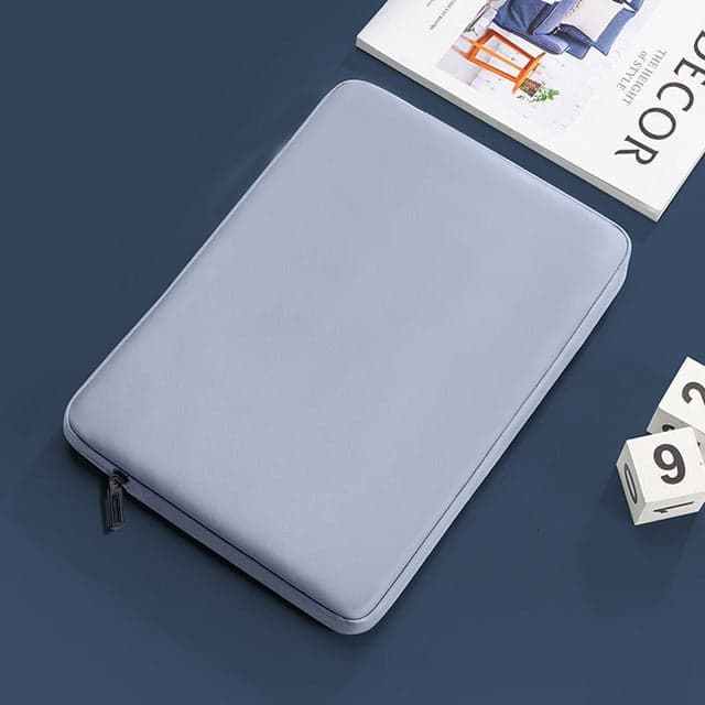 The Funda Prime Slim Laptop Case in Synthetic Leather, photo 13