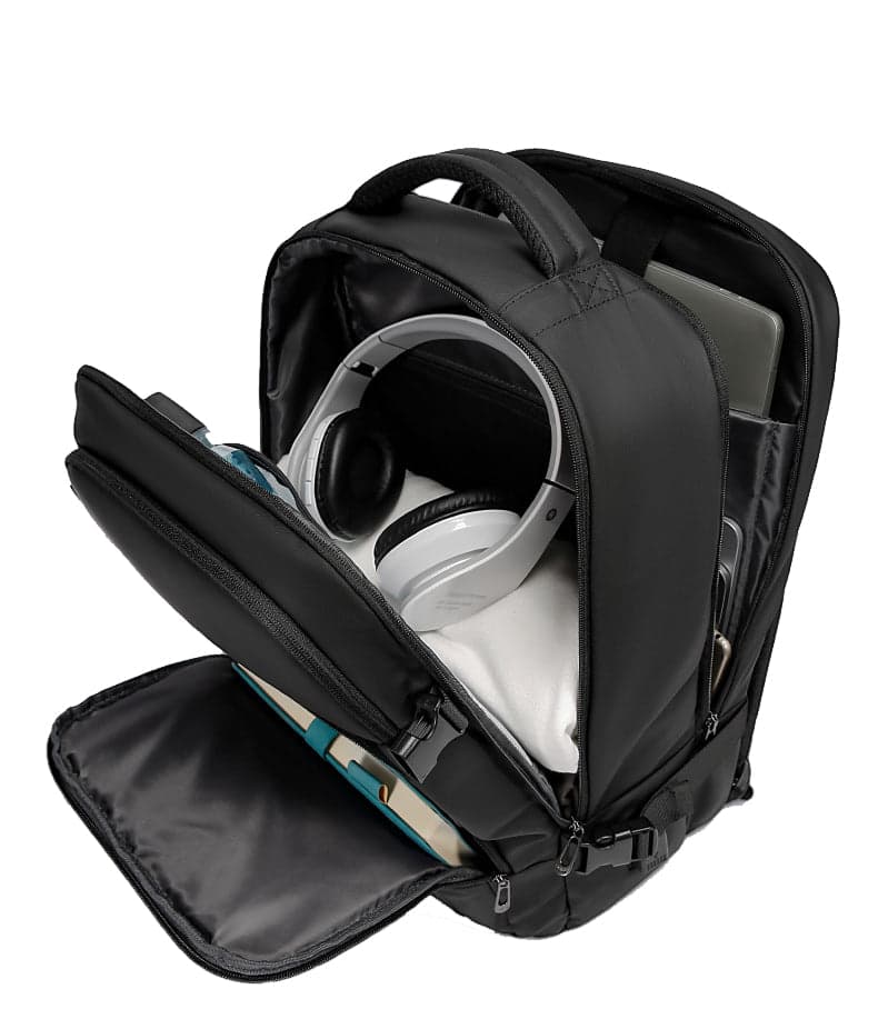 The Horizon Platinum 24L Laptop Backpack with USB Port, photo 10