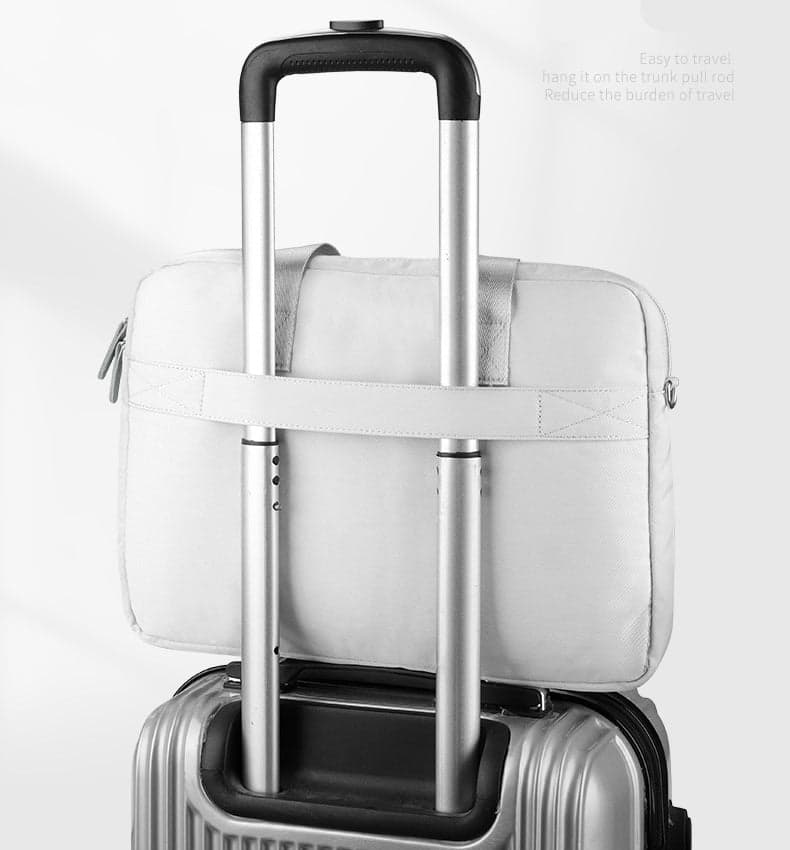 The Marine Pro Lightweight Laptop Bag, 13" to 16", photo 11