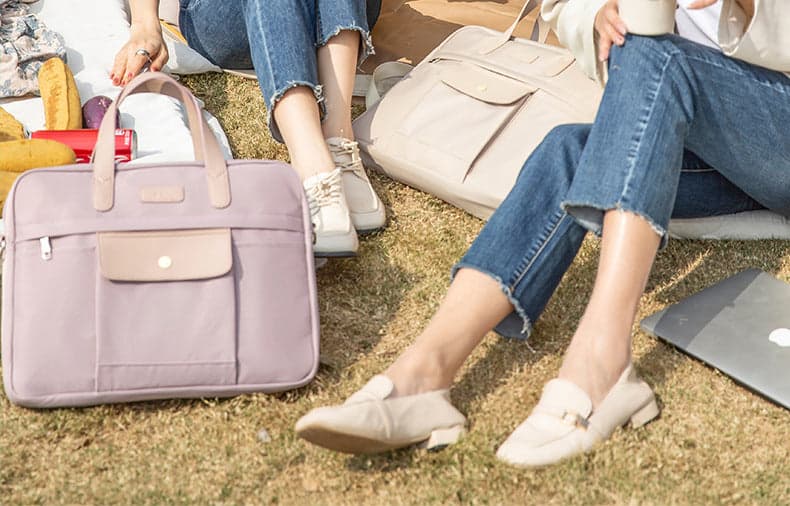 The Jordan Pro Women's Lightweight Laptop Bag, 13" to 16", photo 13