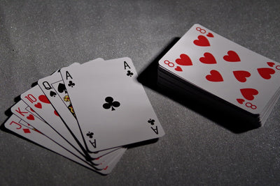 Three Easy Card Games To Play When Traveling