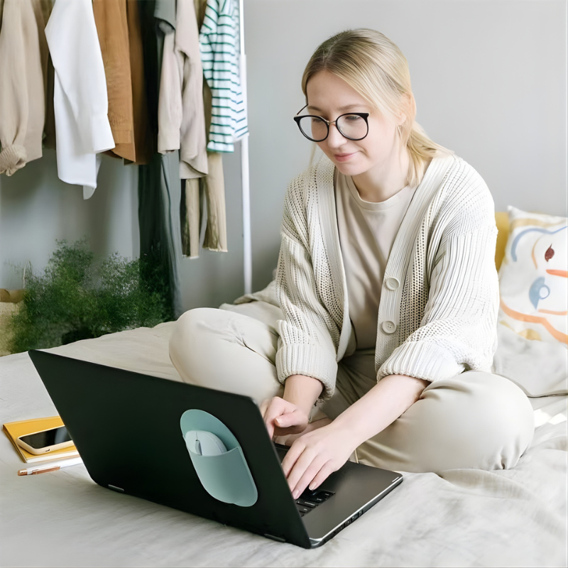 The Gelyrix™ Mouse Storage Bag by Camel Mountain – Ultra-Light Digital Accessory Organizer