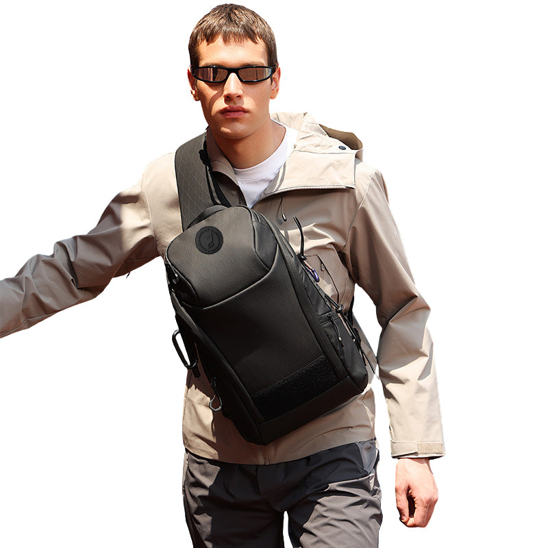 The Lycranor™ Turbo Bag by Camel Mountain – 10L, Fits 9" iPad