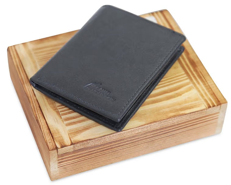 Camel Mountain® Marco Leather Compat RFID Wallet