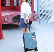 Camel Mountain® Trek Large 28" suitcase