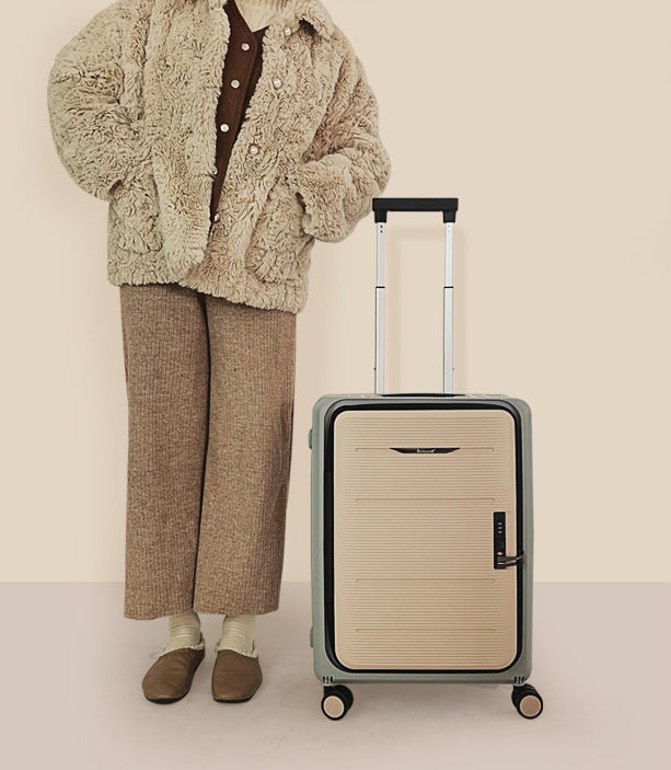 Camel Mountain® Whimsical Large 26" suitcase