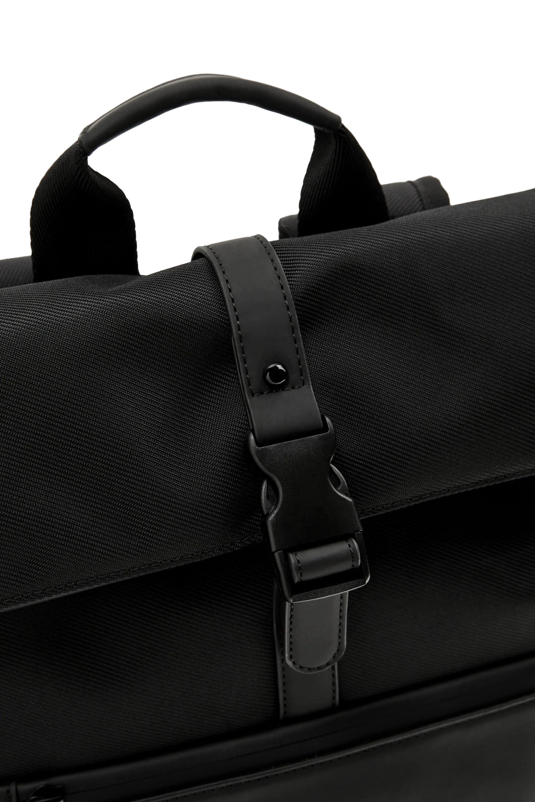 The Cadence™ Advanced Backpack