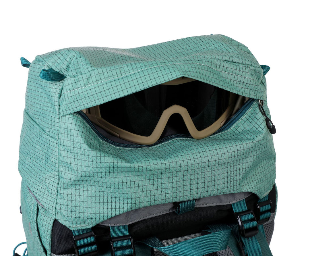 The Larnyxor™ Xtreme Mountaineering Backpack by Camel Mountain – 60L, Ultra-Lightweight Hiking Pack