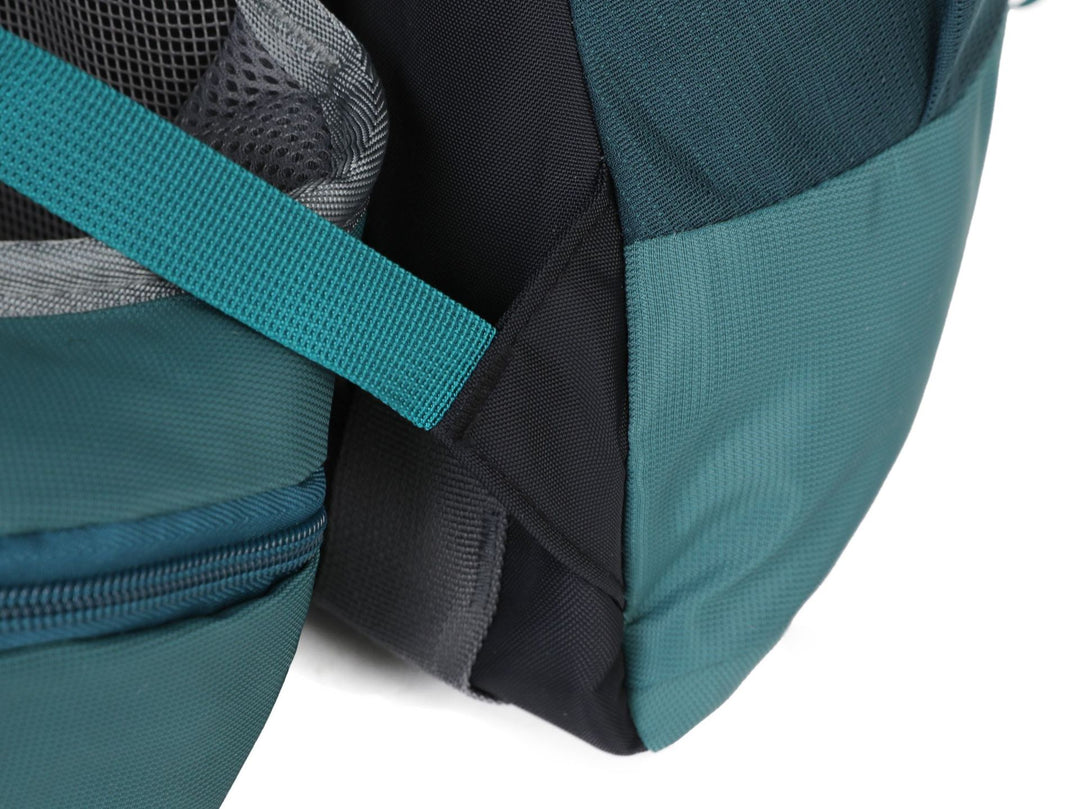 The Larnyxor™ Xtreme Mountaineering Backpack by Camel Mountain – 60L, Ultra-Lightweight Hiking Pack