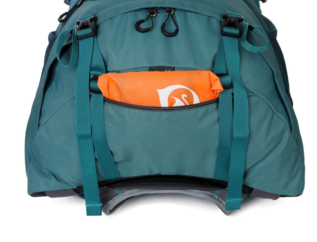 The Larnyxor™ Xtreme Mountaineering Backpack by Camel Mountain – 60L, Ultra-Lightweight Hiking Pack