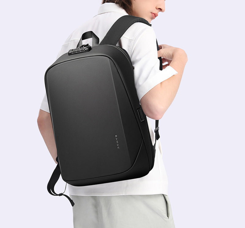 The GlassInsigh™ Max Backpack