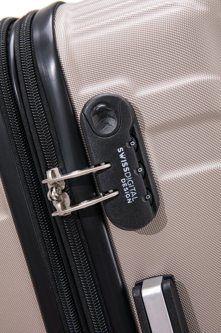 Swiss Digital® Crosslite Extra-Large 32" suitcase
