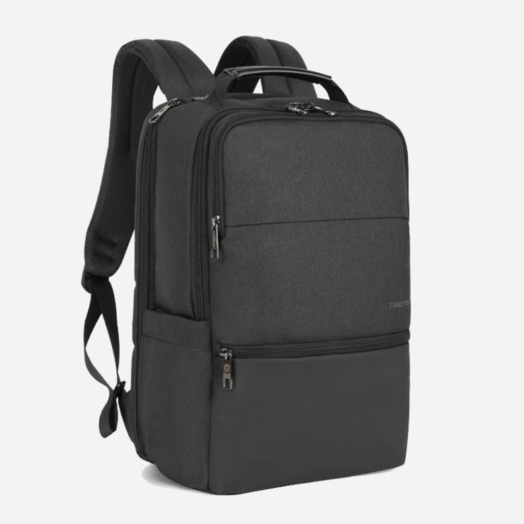 Black petronas business travel backpack