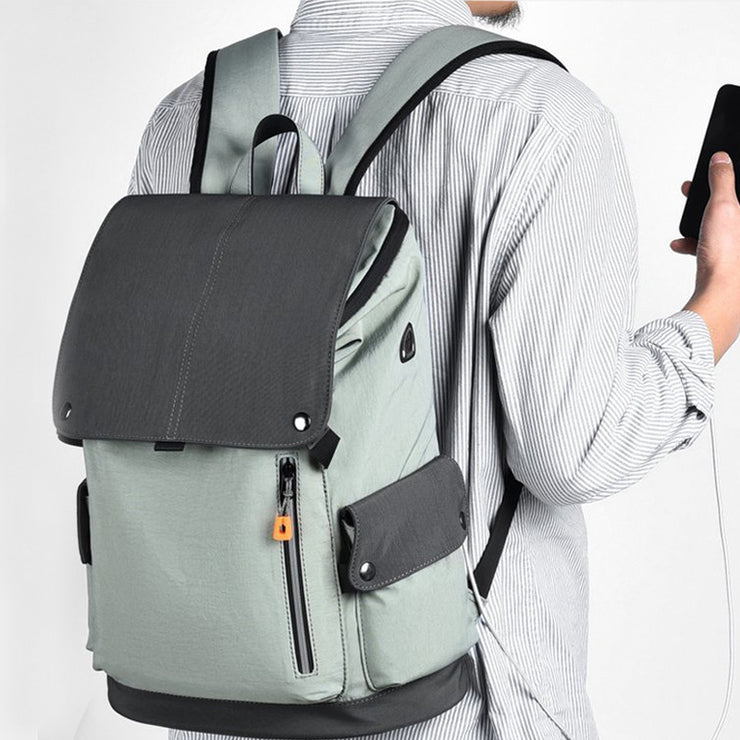Quantum-Backpack-Fashion-Business